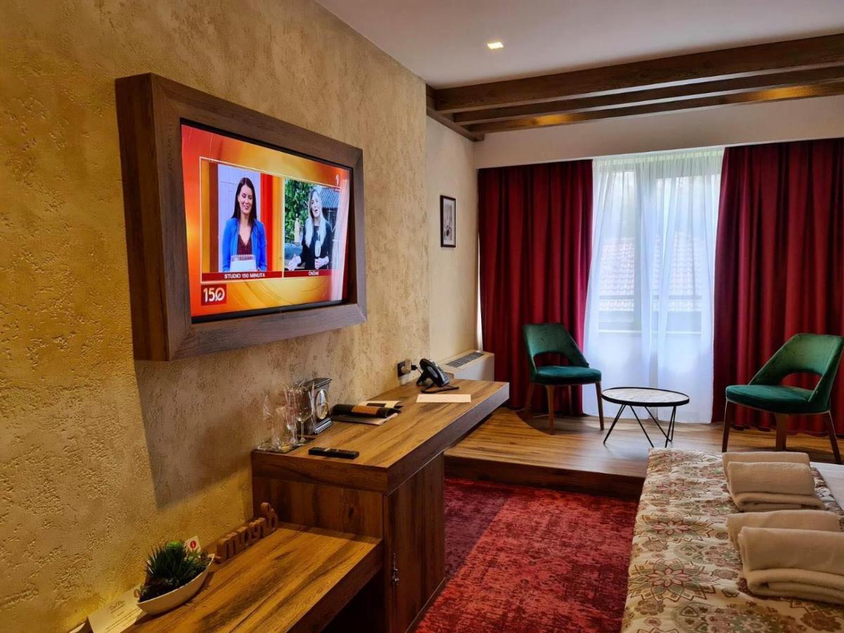 Carpe Diem Boutique Hotel Zenica Exterior photo